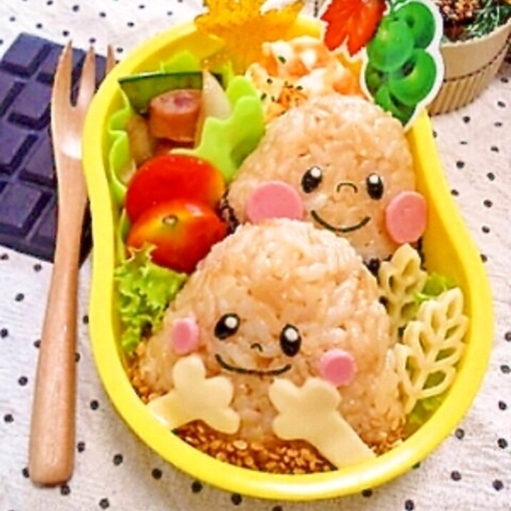 キャラ弁＊簡単♪仲良し栗ちゃんおにぎり